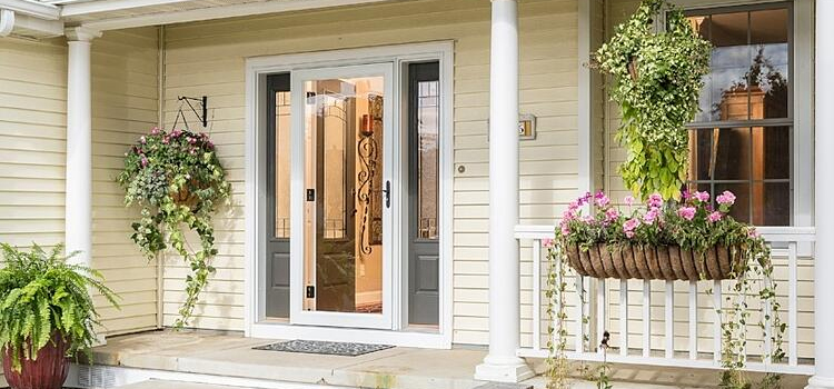 screen door installation in Union City