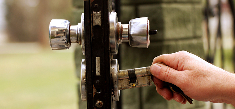 front door latch repair Union City